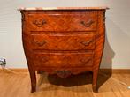 Commode met marmeren blad, Ophalen