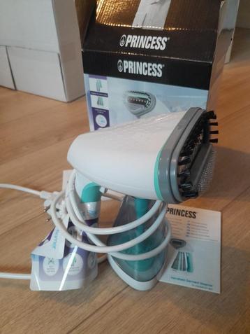 Princess kledingstomer beschikbaar voor biedingen