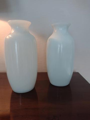 Peking glass beschikbaar voor biedingen