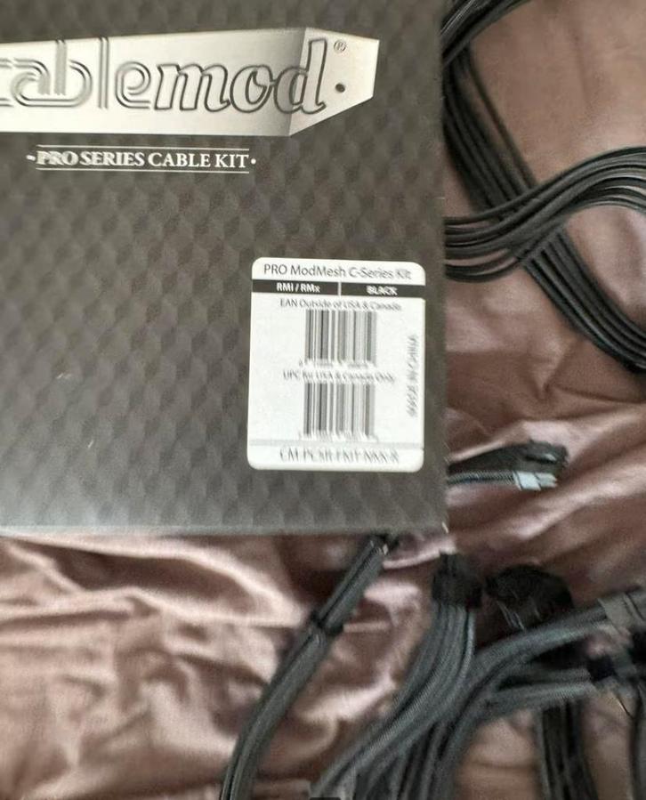 CableMod PRO C-Series Kit RMi,RMx noir, Computers en Software, Overige Computers en Software, Ophalen of Verzenden