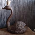 Magnifique cygne en fonte, Envoi