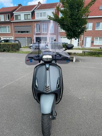 Vespa Sprint/80cc/Akrapovic/custom beschikbaar voor biedingen