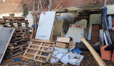 Vide maison - Vide Grenier 0456 65 58 79, Doe-het-zelf en Bouw, Hout en Planken, Zo goed als nieuw, Ophalen