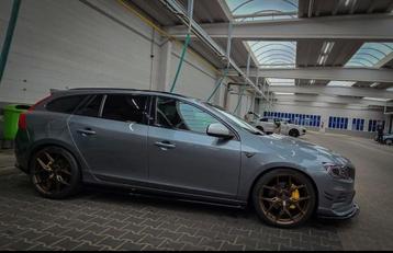 Volvo v60 R-design 245 pk 2018 beschikbaar voor biedingen