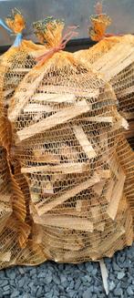 Aanmaakhout, Ophalen