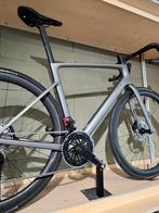 Scott Addict RC Team 2026 56, Fietsen en Brommers, Fietsen | Racefietsen, Ophalen, Zo goed als nieuw, Carbon