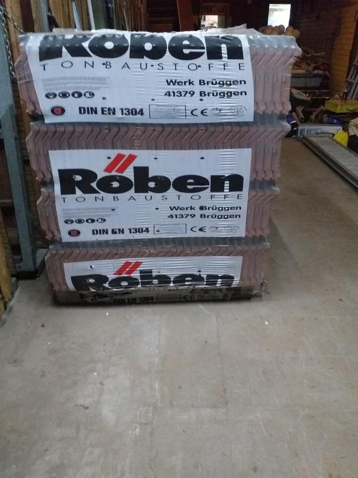 Overschot dakpannen, Doe-het-zelf en Bouw, Dakpannen en Dakbedekking, Zo goed als nieuw, Dakpannen, Zwart, 15 m² of meer, Ophalen