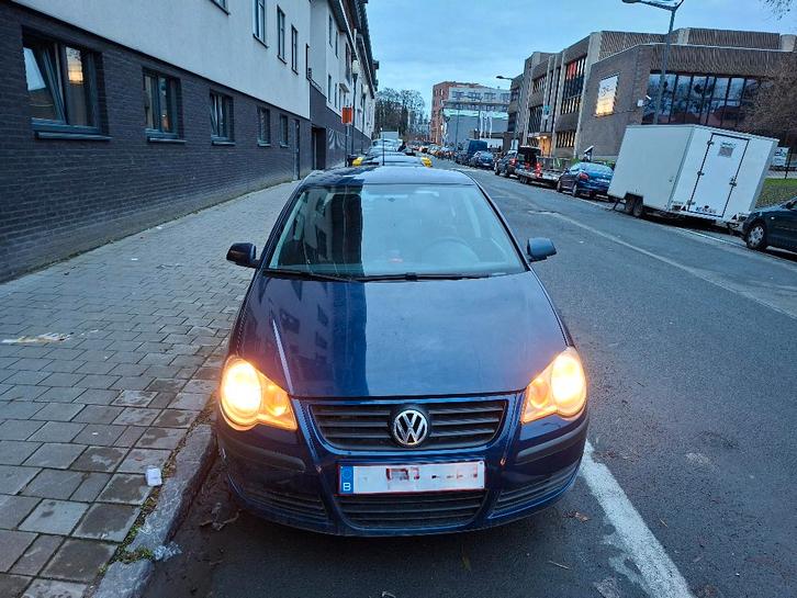 VW Polo 1.200cc Essence 2006, Autos, Volkswagen, Particulier, Polo, ABS, Airbags, Air conditionné, Alarme, Bluetooth, Ordinateur de bord