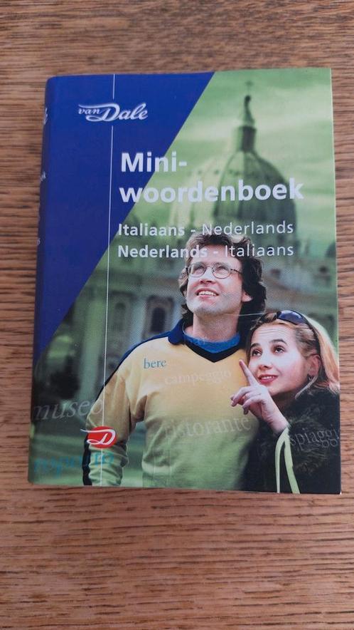 Van Dale Miniwoordenboek Italiaans-Nederlands, Boeken, Woordenboeken, Zo goed als nieuw, Van Dale, Ophalen