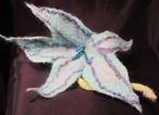 Fleur en feutre fait main : laine d'alpaga, soie (9), Feutre de laine, Décoration, Envoi, Neuf