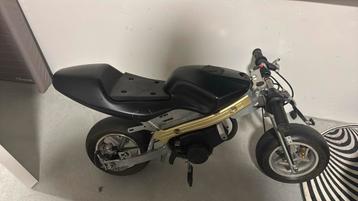 Pocket bike beschikbaar voor biedingen