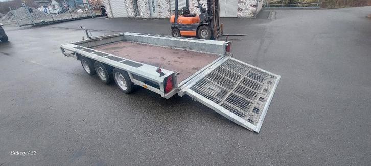 REMORQUE PORTE ENGINS 3 ESSIEUX  HENRA MAJOR, Autos : Divers, Remorques, Utilisé, Enlèvement