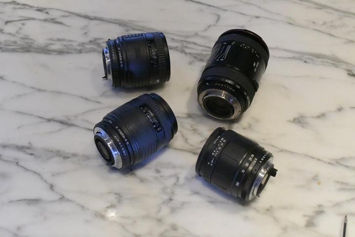 Lens Tamron,Sigma 2 stuks en Tokina voor Pentax AF, Verzamelen, Foto-apparatuur en Filmapparatuur, Lens of Lenzen, 1980 tot heden