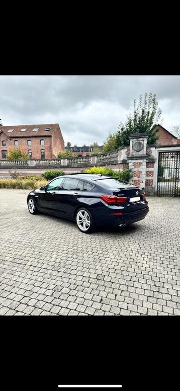 BMW 5 GT F07 520d pack M, Auto's, BMW, Automaat, 4 cilinders, Blauw, Leder