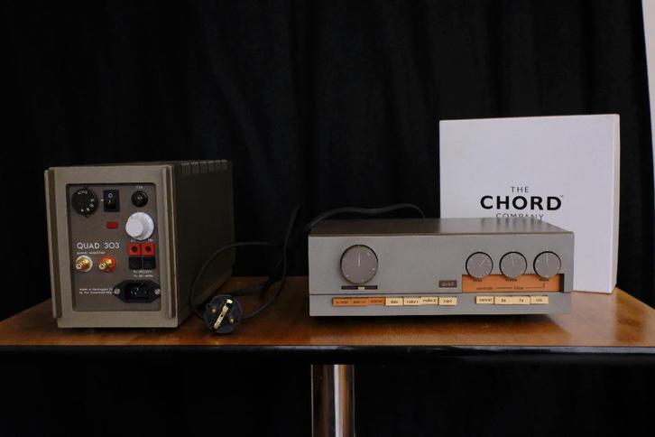 Vierpersoons 33 + 303, Audio, Tv en Foto, Versterkers en Ontvangers, Refurbished, Minder dan 60 watt, Overige merken, Ophalen