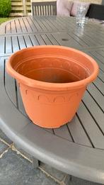 Bloempot plastiek hoogte 19cm, Tuin en Terras, Ophalen of Verzenden, Zo goed als nieuw