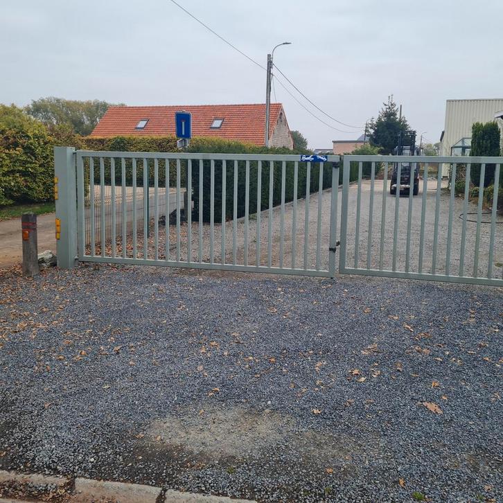 Grote open draaiende poorten te koop, Tuin en Terras, Tuinpoorten, Zo goed als nieuw, Ophalen