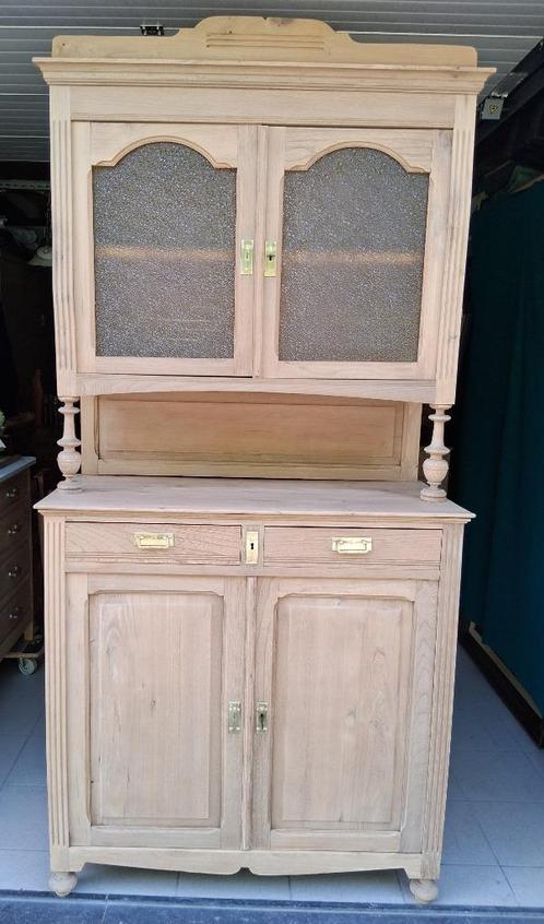 Antieke olmen buffetkast met kathedraalglas, Huis en Inrichting, Kasten | Buffetkasten, Gebruikt, 200 cm of meer, 100 tot 150 cm