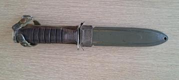 Trench knife beschikbaar voor biedingen