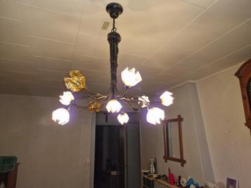 Lustre disponible aux enchères