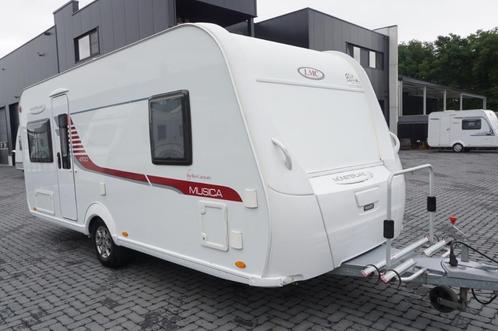 Nette 4pers.LMC met mover, voortent, fietsrek, rondzit, Caravans en Kamperen, Caravans, Bedrijf, tot en met 4, Rondzit, Koelkast