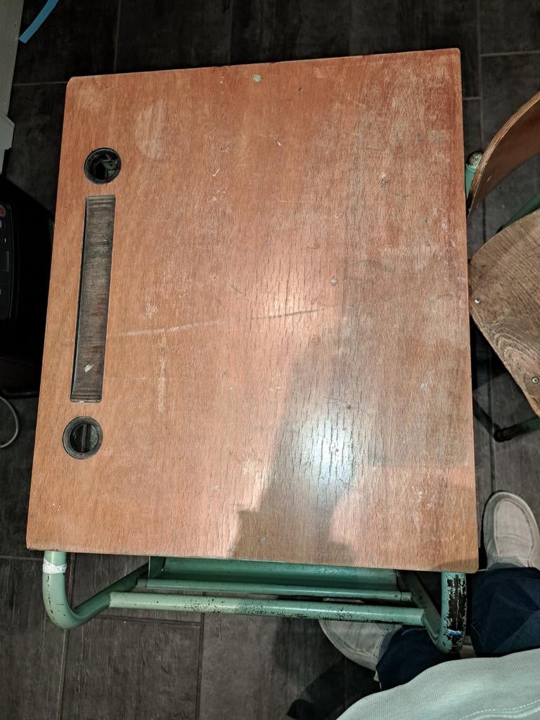 Bureau enfant + chaise