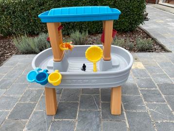 Watertafel rain shower van Step 2 beschikbaar voor biedingen