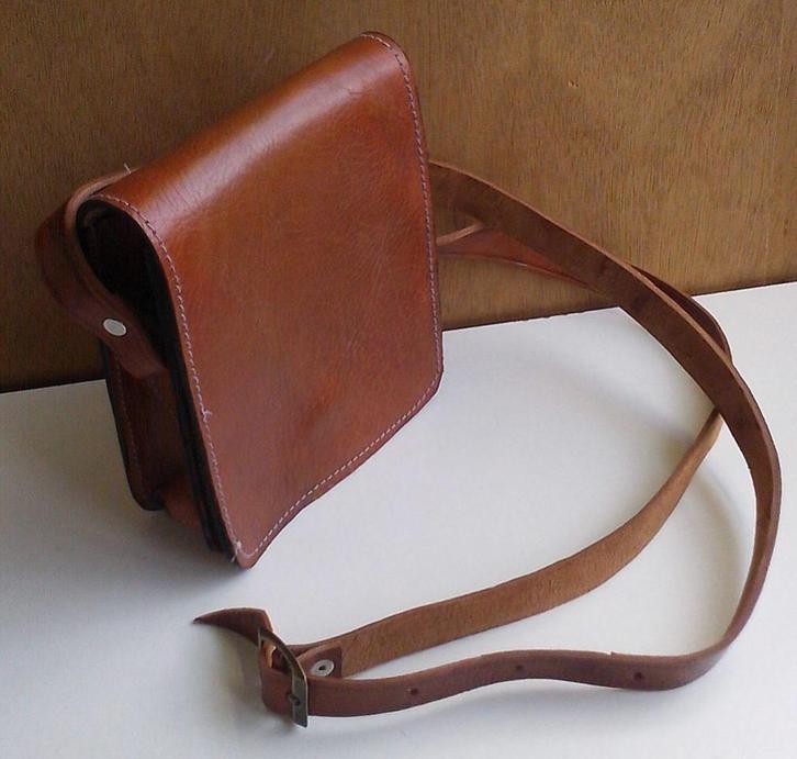 lederen schoudertas, Handtassen en Accessoires, Tassen | Schoudertassen, Ophalen