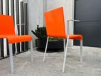 Vitra Van Severen .03 oranje stoelen met armleuningen, 24x, Verzenden, Zo goed als nieuw, Design