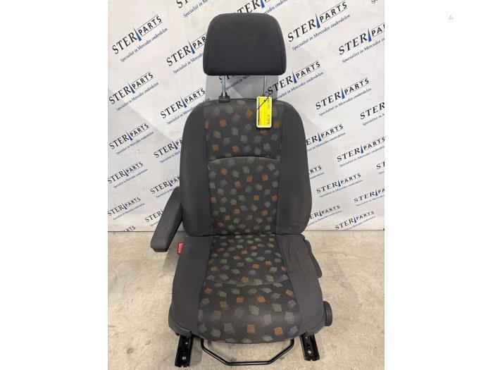 Stoel links van een Mercedes Vito, Auto-onderdelen, Interieur en Bekleding, Mercedes-Benz, Gebruikt, 3 maanden garantie, Ophalen of Verzenden