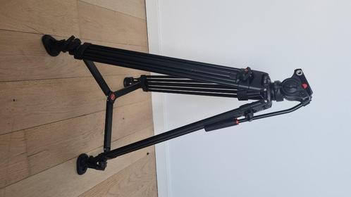 Viltrox VX-18M statief, Audio, Tv en Foto, Fotografie | Statieven en Balhoofden, Zo goed als nieuw, Driepoot, 175 cm of meer, Met balhoofd