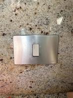 BTcino MAGIC lichtschakelaars en stopcontacten (aluminium), Ophalen, Zo goed als nieuw, Schakelaar