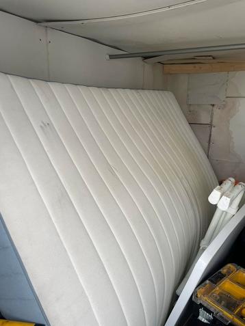 Matelas 160x200 beschikbaar voor biedingen