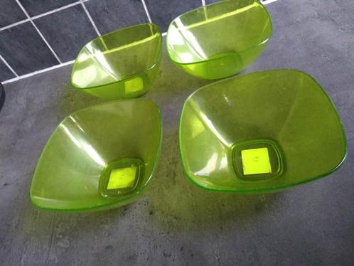 plastieken groene potjes, Huis en Inrichting, Keuken | Servies, Ophalen of Verzenden