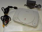 Gaming retro PS One console met kabels, Consoles de jeu & Jeux vidéo, Consoles de jeu | Sony PlayStation 1, Envoi, Sans contrôleur