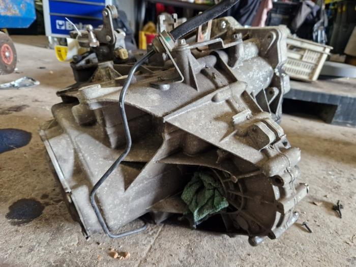 Boîte de vitesse d'un Mini Mini, Autos : Pièces & Accessoires, Transmission & Accessoires, Mini, Utilisé, 3 mois de garantie, Enlèvement ou Envoi