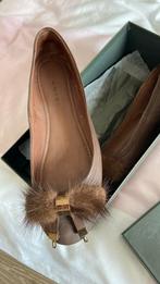 Bruine leren ballerina’s 37, Kleding | Dames, Schoenen, Ophalen of Verzenden, Zo goed als nieuw