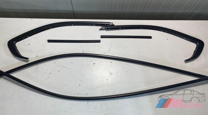 BMW F31 ZWARTE RAAMLIJSTEN SET 4529657-01, Auto-onderdelen, Carrosserie, BMW, Gebruikt, Ophalen of Verzenden