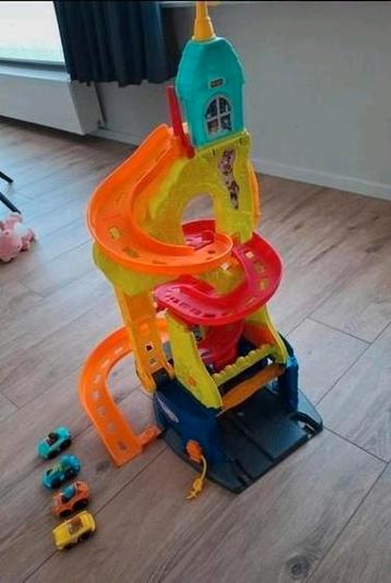 Little people zit en sta wheelis garage beschikbaar voor biedingen