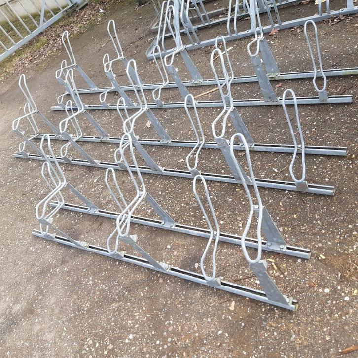 Fietsenrek Fietsrek Fietsenrekken, Auto diversen, Fietsendragers, Zo goed als nieuw, Fietsendrager-accessoire, 3 fietsen of meer