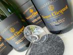 2x Glas VC 2x Champagne Veuve Clicquot Extra-Brut Extra old, Verzamelen, Frankrijk, Nieuw, Ophalen of Verzenden, Champagne