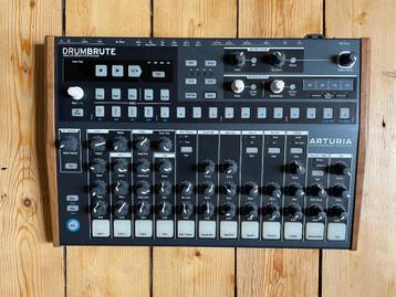 Arturia Drumbrute beschikbaar voor biedingen