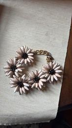 Décoration vestimentaire, Enlèvement, Comme neuf