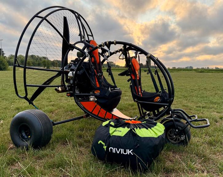 Flanders duo paramotor, Sport en Fitness, Zweefvliegen en Paragliding, Paramotor, Ophalen