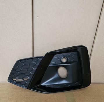 Rooster Audi A5 B9 F5 8W Facelift S-line S5 Links 8W6807681T beschikbaar voor biedingen