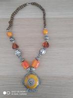 Ketting met steen, Ophalen, Zo goed als nieuw