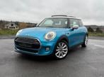 Mini Cooper 1.5 Ess, GPS, Xenon, allemaal Pano!!, Auto's, Stof, Bluetooth, Blauw, 107 g/km