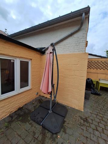 Parasol complet  beschikbaar voor biedingen
