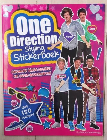 One Direction Styling stickerboek ( Harry Styles )  beschikbaar voor biedingen