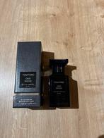 Tom Ford oud wood, Handtassen en Accessoires, Uiterlijk | Parfum, Ophalen of Verzenden, Nieuw